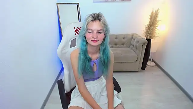 Lika Sky online show from September 2025 10:00:02 PM