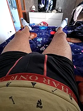 Snapshot of Foxbiker chatting on October 2025 01:33:02 PM Foxbiker online show from October 2025 01:33:02 PM