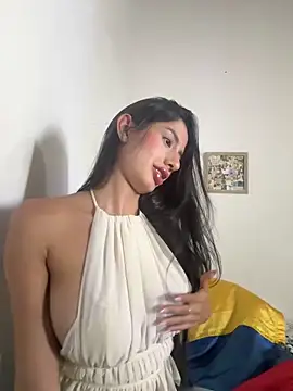 Snapshot of Julieta_Duque chatting on June 2026 03:55:01 AM Julieta Duque online show from June 2026 03:55:01 AM