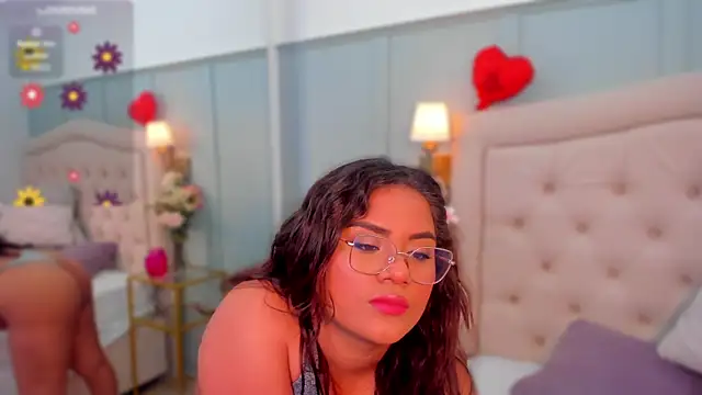 Snapshot of scarlett_rouss_ chatting on September 2025 03:46:01 PM scarlett rouss online show from September 2025 03:46:01 PM