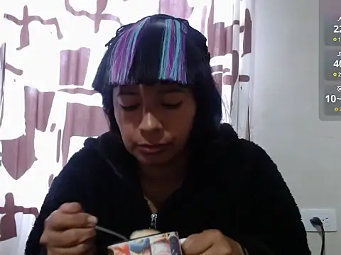 Snapshot of Acelinrose chatting on May 2026 11:51:02 AM Acelinrose online show from May 2026 11:51:02 AM