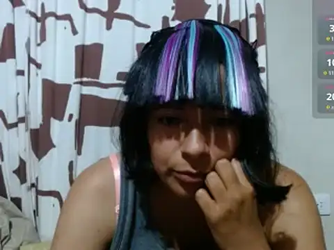 Snapshot of Acelinrose chatting on May 2026 01:43:02 AM Acelinrose online show from May 2026 01:43:02 AM