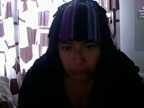 Snapshot of Acelinrose chatting on May 2026 10:27:01 PM Acelinrose online show from May 2026 10:27:01 PM