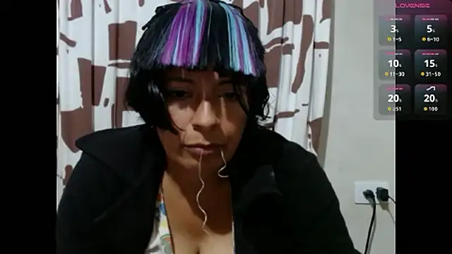 Snapshot of Acelinrose chatting on June 2026 02:24:02 AM Acelinrose online show from June 2026 02:24:02 AM