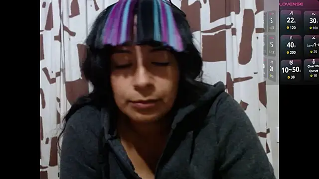 Snapshot of Acelinrose chatting on June 2026 02:12:02 AM Acelinrose online show from June 2026 02:12:02 AM