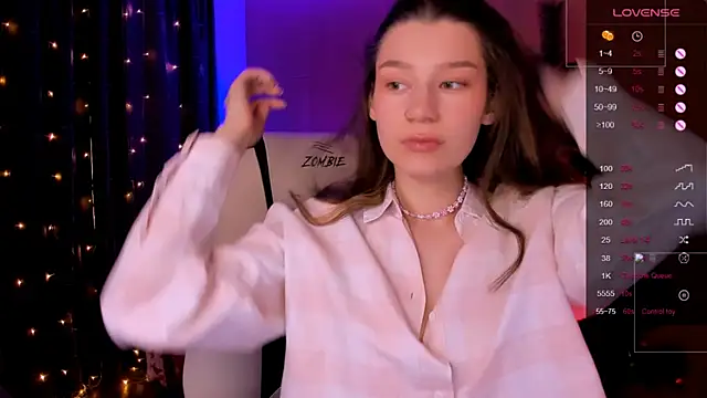 LinaBlossom  online show from January 2026 09:00:01 AM