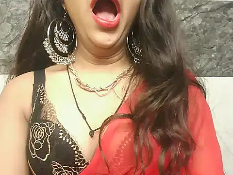Snapshot of Sweey_Bebo chatting on October 2025 06:28:02 PM Sweey Bebo online show from October 2025 06:28:02 PM