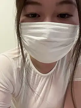 Snapshot of kyaren_JP_kyaren chatting on May 2026 07:06:01 AM kyaren JP kyaren online show from May 2026 07:06:01 AM