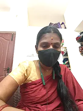 Snapshot of Tamil_Yalini12 chatting on April 2026 04:27:02 PM Tamil Yalini12 online show from April 2026 04:27:02 PM