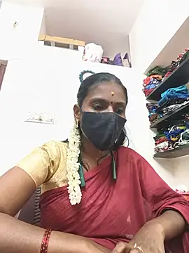 Snapshot of Tamil_Yalini12 chatting on May 2026 04:17:02 PM Tamil Yalini12 online show from May 2026 04:17:02 PM