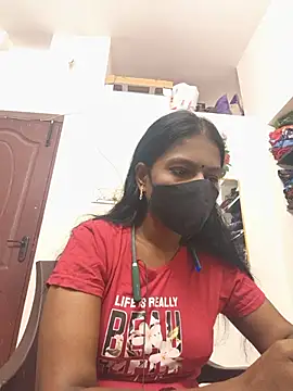 Snapshot of Tamil_Yalini12 chatting on May 2026 12:40:01 AM Tamil Yalini12 online show from May 2026 12:40:01 AM