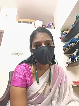 Snapshot of Tamil_Yalini12 chatting on May 2026 05:34:01 AM Tamil Yalini12 online show from May 2026 05:34:01 AM