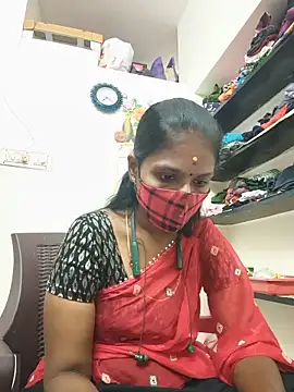Snapshot of Tamil_Yalini12 chatting on May 2026 01:51:02 PM Tamil Yalini12 online show from May 2026 01:51:02 PM
