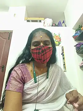 Snapshot of Tamil_Yalini12 chatting on June 2026 06:31:01 PM Tamil Yalini12 online show from June 2026 06:31:01 PM