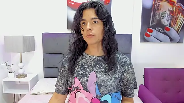 Angel Dustts online show from October 2025 07:12:02 PM