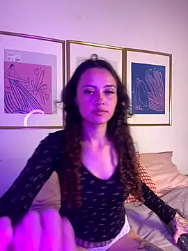 Camila Nyx online show from January 2026 02:25:01 AM