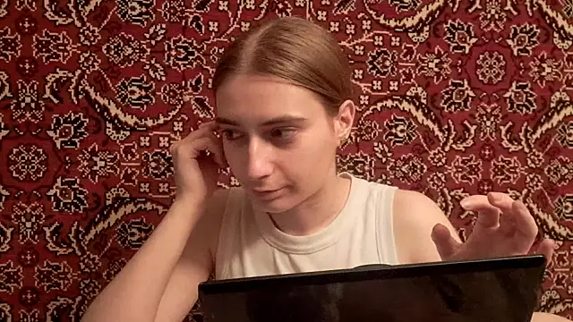 ivetabloom online show from September 2025 05:36:01 PM