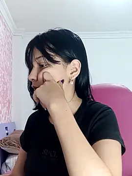 xoxo milk online show from February 2026 07:43:01 PM