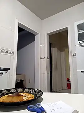 Snapshot of lucineia7 chatting on February 2026 09:29:01 PM lucineia7 online show from February 2026 09:29:01 PM