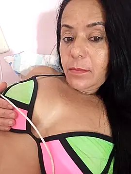 Snapshot of lucineia7 chatting on April 2026 05:30:01 AM lucineia7 online show from April 2026 05:30:01 AM