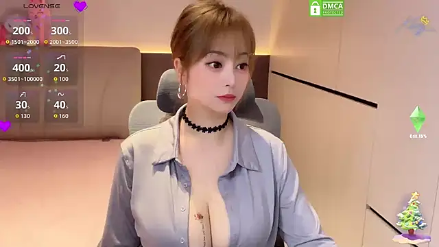 Snapshot of Koo-liy chatting on June 2026 04:28:01 AM Koo-liy online show from June 2026 04:28:01 AM