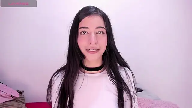 Snapshot of ScarlettRosetti chatting on June 2026 12:24:01 AM ScarlettRosetti online show from June 2026 12:24:01 AM