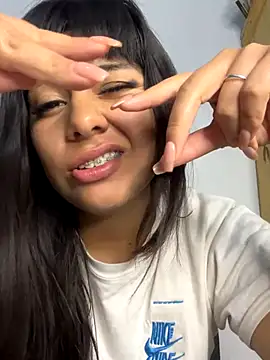 Snapshot of Bulma04 chatting on October 2025 04:51:01 PM Bulma04 online show from October 2025 04:51:01 PM