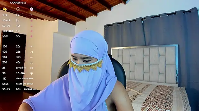 kalila latif online show from October 2025 02:12:02 AM