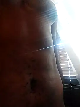 Blackveins32 online show from October 2025 06:02:02 AM