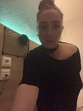 Reine du Vice84 online show from February 2026 07:42:02 PM