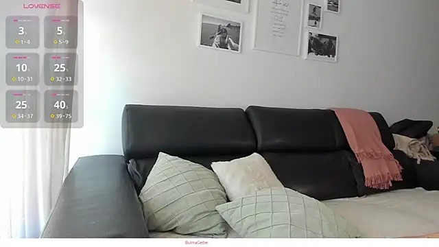 Snapshot of BulmaCeibe chatting on October 2025 02:15:01 PM BulmaCeibe online show from October 2025 02:15:01 PM