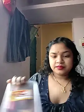 Deborbhavi222 online show from February 2026 08:24:01 AM