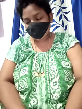 Deborbhavi222 online show from April 2026 04:45:01 PM