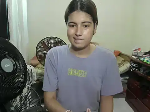 Mirage Sertori online show from November 2025 09:58:01 PM