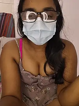 Snapshot of sexybolegirl chatting on August 2026 05:04:01 PM sexybolegirl online show from August 2026 05:04:01 PM