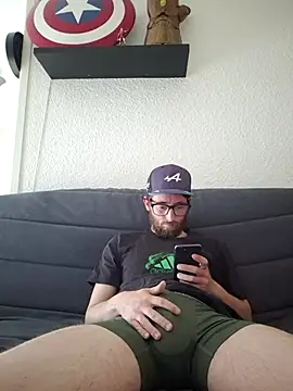 nymphomaniecouple online show from April 2026 10:38:02 AM