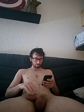Snapshot of nymphomaniecouple chatting on May 2026 05:32:01 PM nymphomaniecouple online show from May 2026 05:32:01 PM