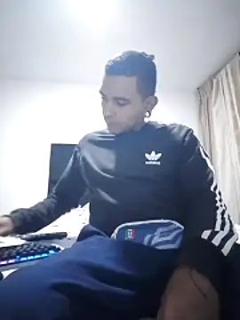 Carlandelli1 online show from November 2025 03:40:02 AM