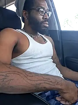 214KingLonggg online show from April 2026 09:42:02 PM