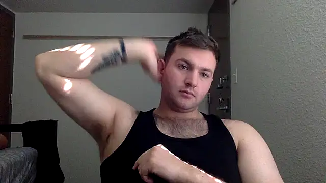 Snapshot of daddypineapple77 chatting on February 2026 04:33:01 PM daddypineapple77 online show from February 2026 04:33:01 PM