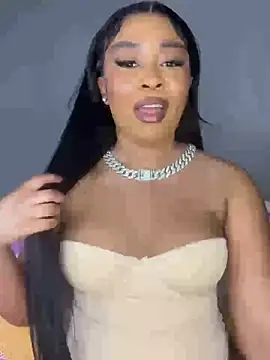 BlackBarbieX23 online show from October 2025 07:44:02 PM