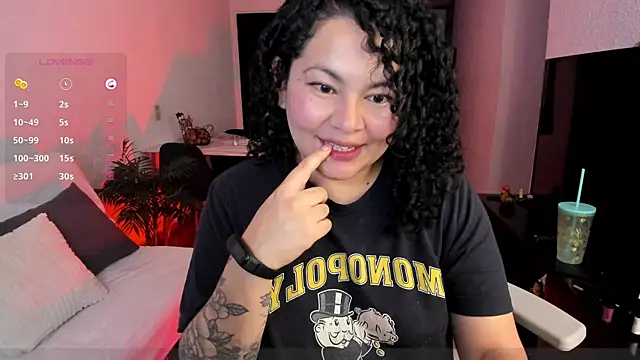 Snapshot of Chubby_Licius chatting on September 2025 01:53:01 AM Chubby Licius online show from September 2025 01:53:01 AM