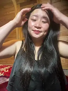Snapshot of violet-00 chatting on March 2026 03:42:01 PM violet-00 online show from March 2026 03:42:01 PM