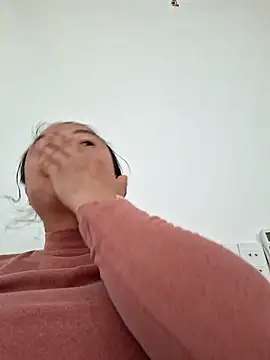 xuxulovezz online show from November 2025 04:56:01 AM