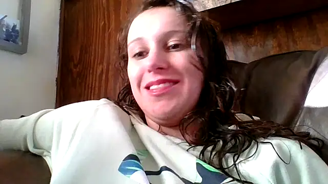 brunettebabexo3 online show from December 2025 02:00:02 PM