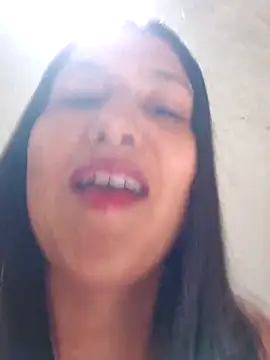 graziele00 online show from November 2025 11:10:02 AM