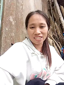 ruby-00 online show from November 2025 06:35:01 AM