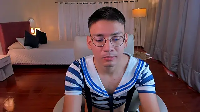 marcuswildx online show from October 2025 11:44:02 AM