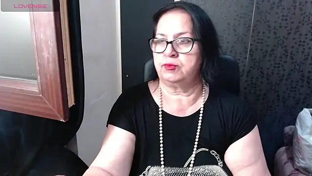 Snapshot of MissSanjanne chatting on May 2026 09:05:02 PM MissSanjanne online show from May 2026 09:05:02 PM