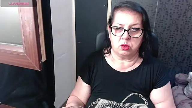 Snapshot of MissSanjanne chatting on June 2026 02:11:01 PM MissSanjanne online show from June 2026 02:11:01 PM